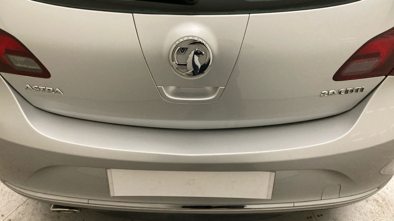 Vauxhall Astra 2.0 CDTi 16V ecoFLEX SRi 5dr Diesel Hatchback